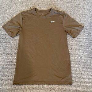 Nike Dri Fit Tee Shirt T-Shirt Green Dri Fit Small Short Sleeve Crew Neck